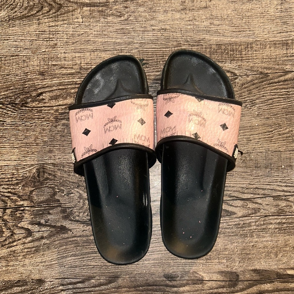 MCM sandals pink rare color